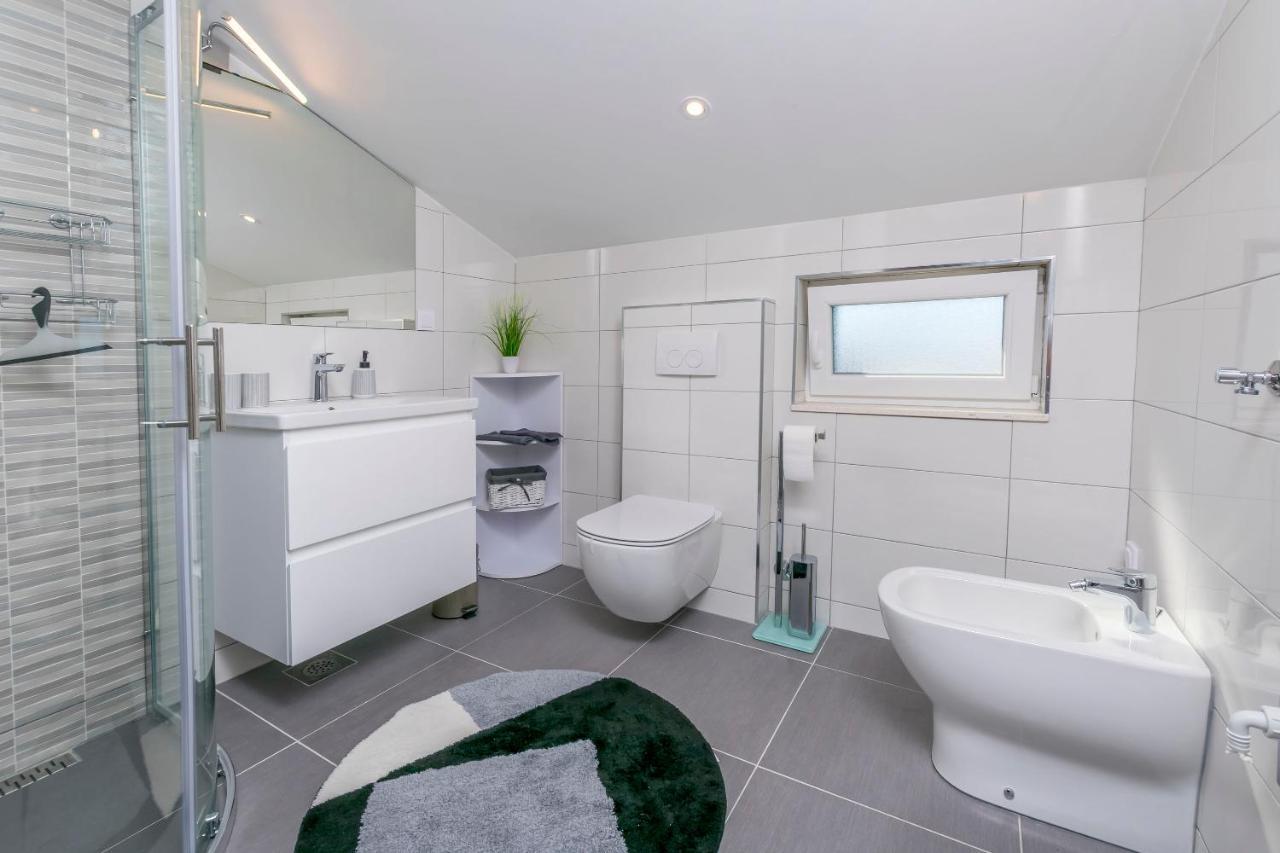 Apartments Visnja روغوزنيكا المظهر الخارجي الصورة