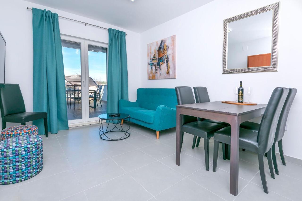 Apartments Visnja روغوزنيكا المظهر الخارجي الصورة